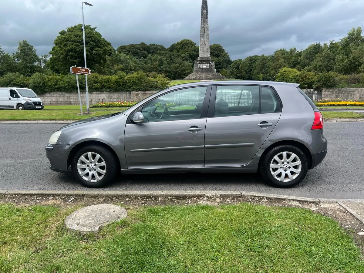 Car - Image 2