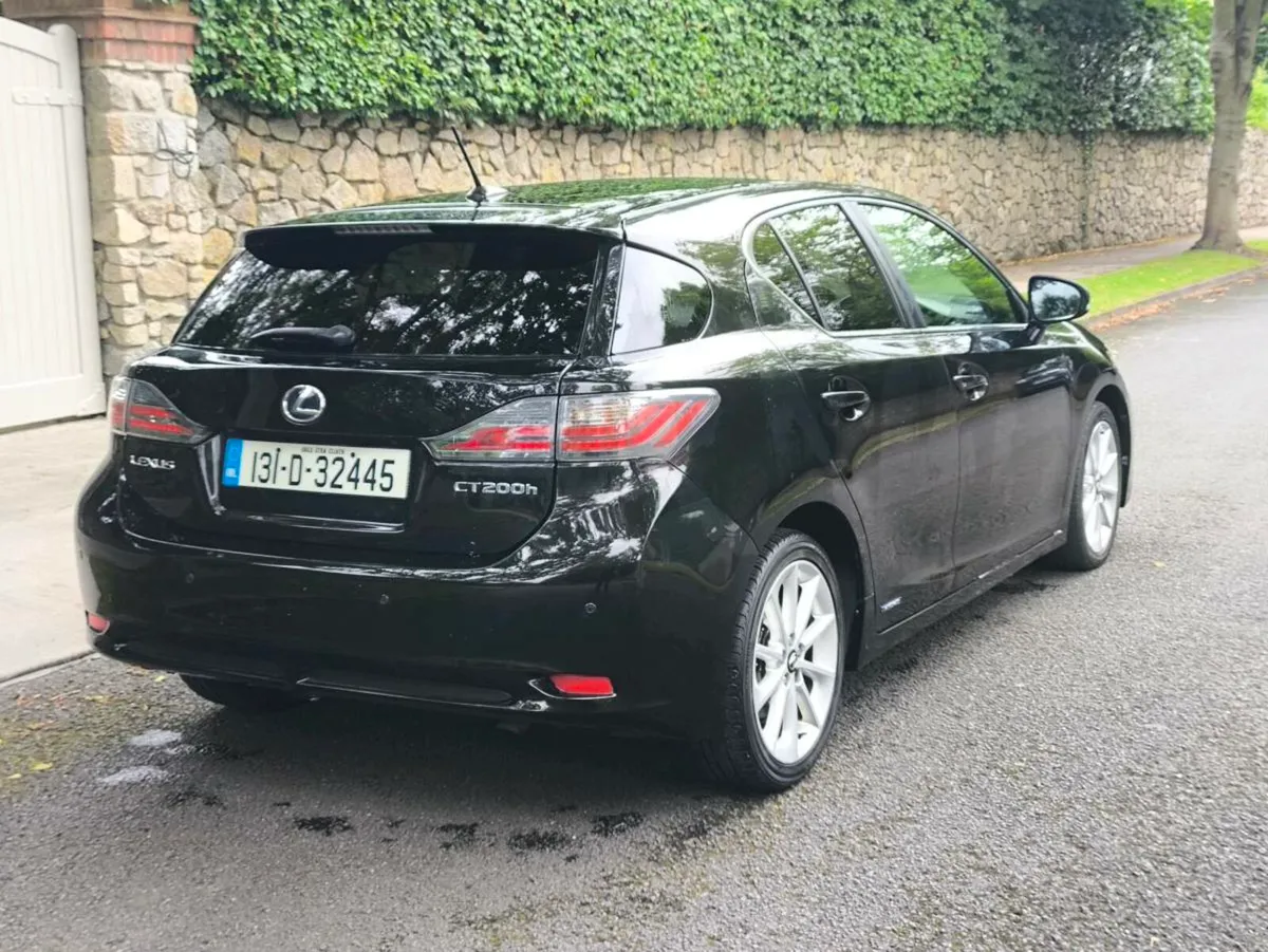 2013 LEXUS CT200H  S DESIGN - Image 3