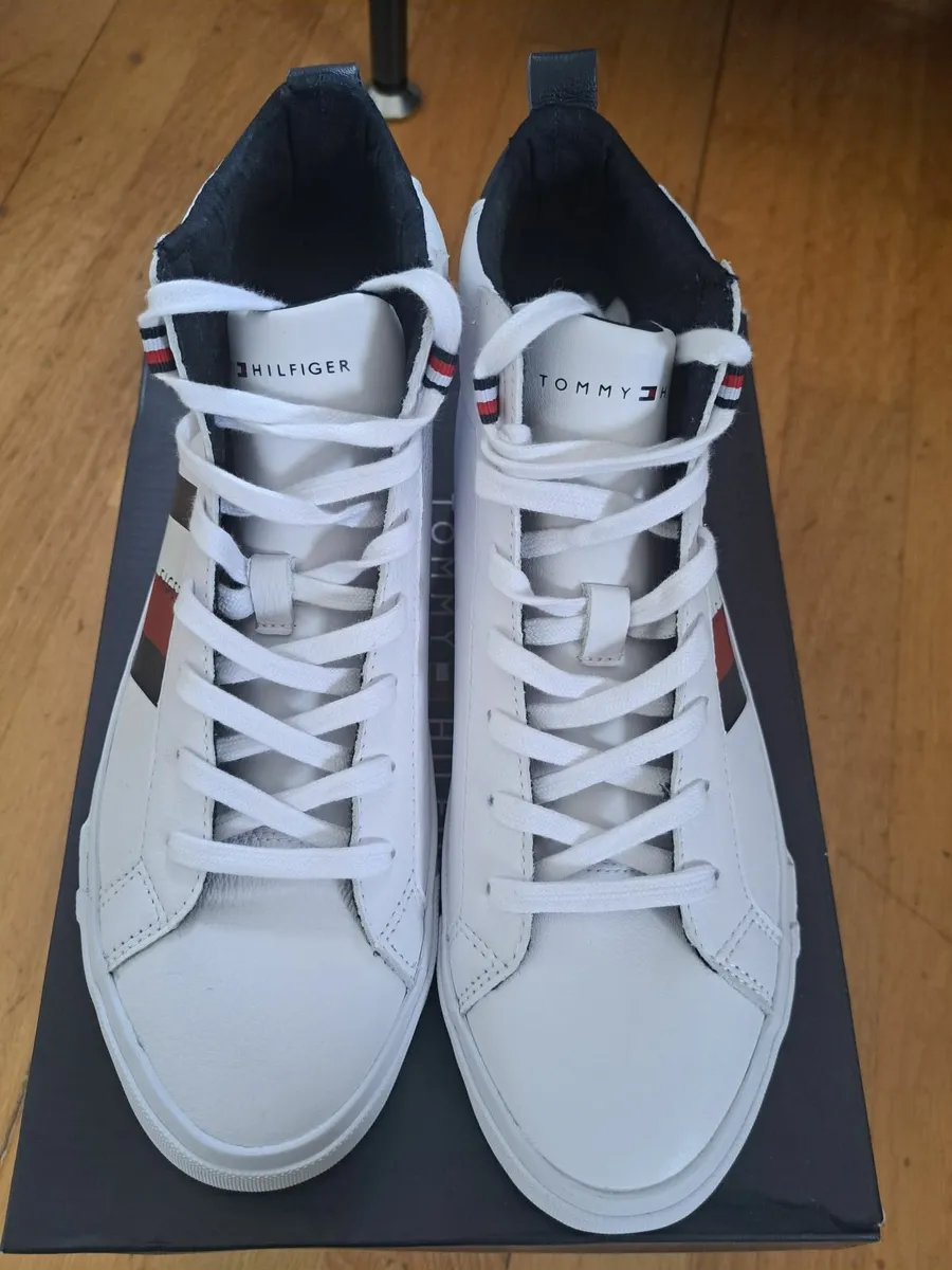 Tommy Hilfiger runners - Image 1