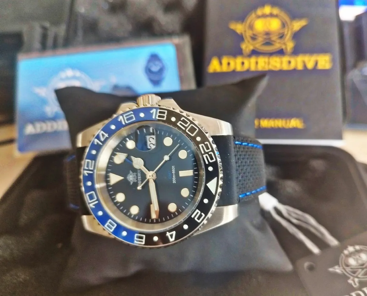 ADDIESDIVE Men's Watch AD2050 with silicone strap - Image 1