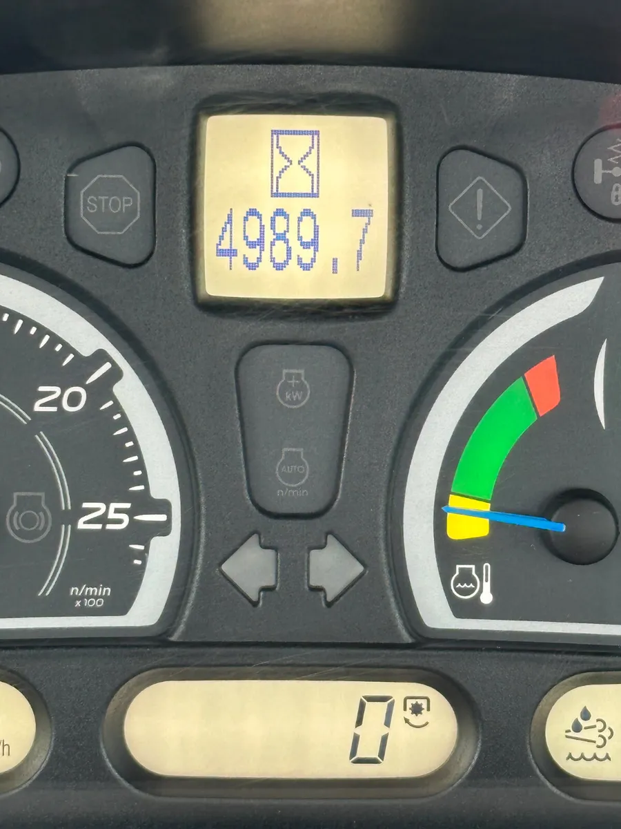 NEW  HOLLAND T6.175 DYNAMIC COMMAND - Image 3