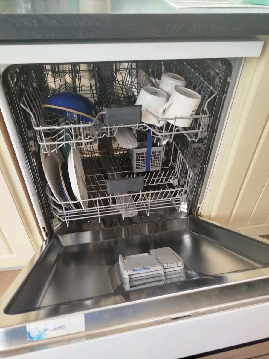 Grundig dishwasher - Image 3