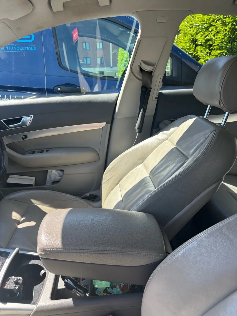 Audi A6 2.0 TDI 2009 - Image 4