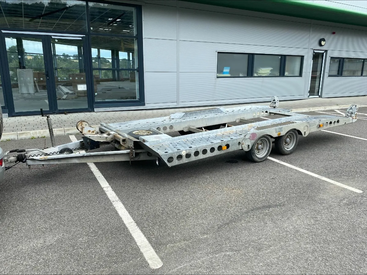 Car transporter trailer - Image 1