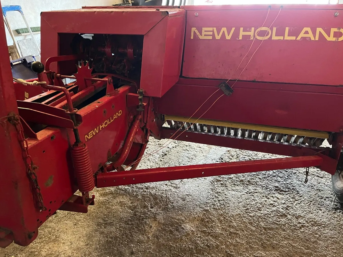 New Holland 276 - Image 4