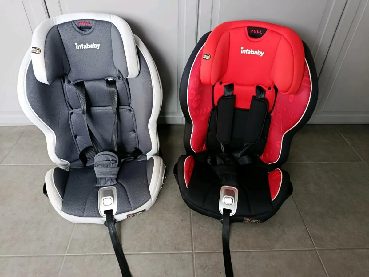 Child car seat - Image 1