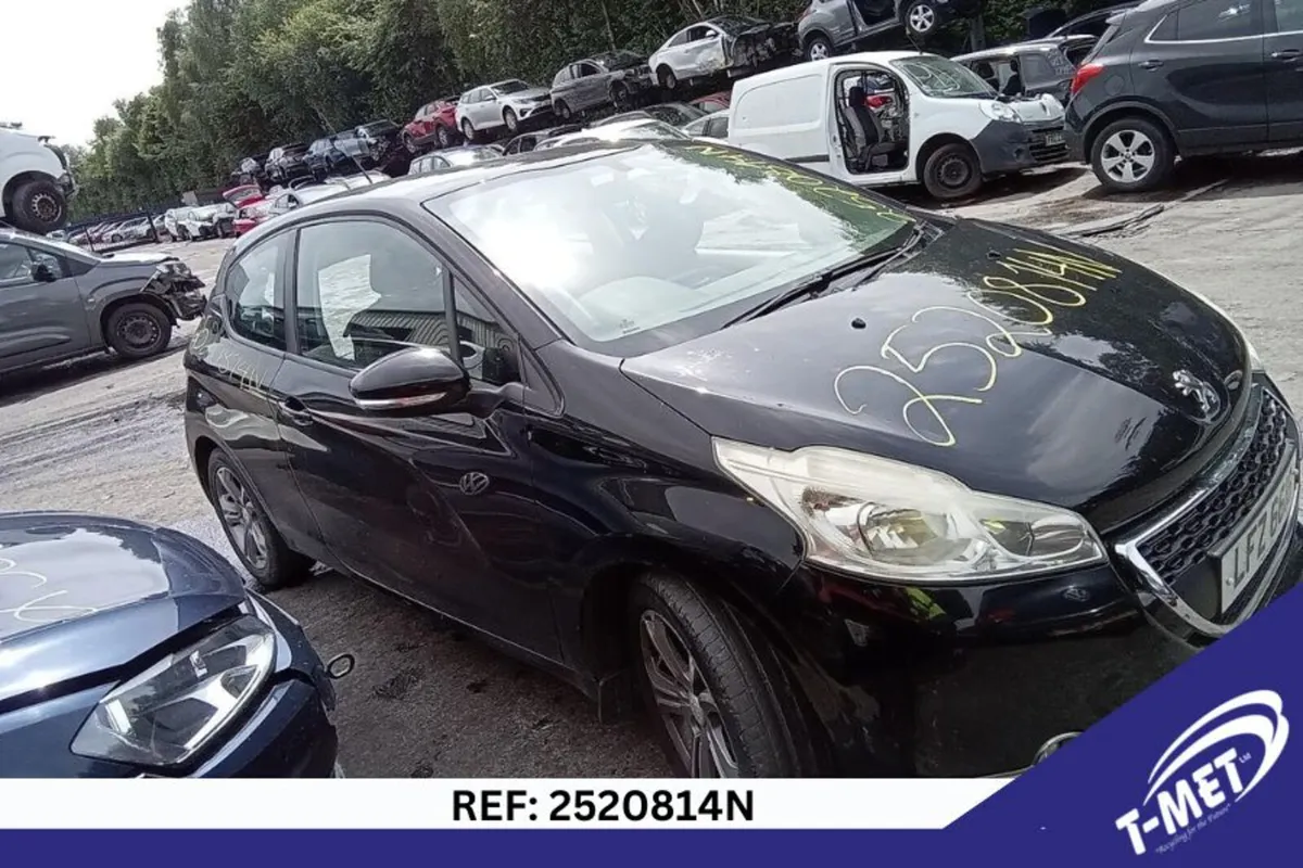 2012 PEUGEOT 208 BREAKING FOR PARTS - Image 1