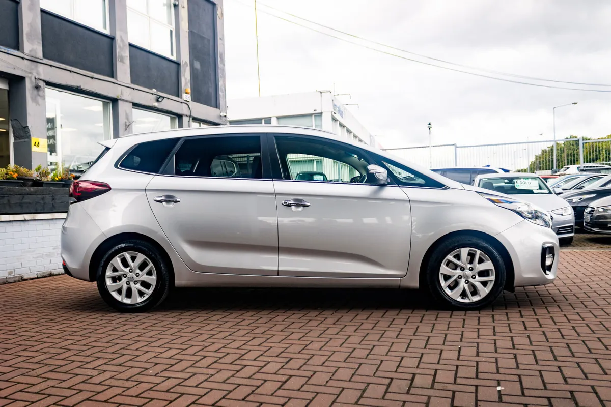 KIA CARENS 1.7 CRDI CARENS 2 7 SEATER 5DR AUTOMATI - Image 3