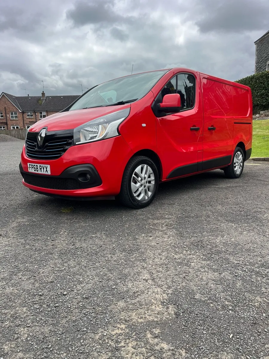 2018 Traffic sport model Build in Sat Nav - Image 2