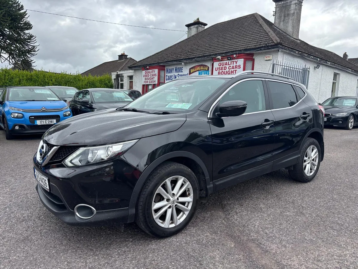 Nissan Qashqai 2016  PETROL - Image 3
