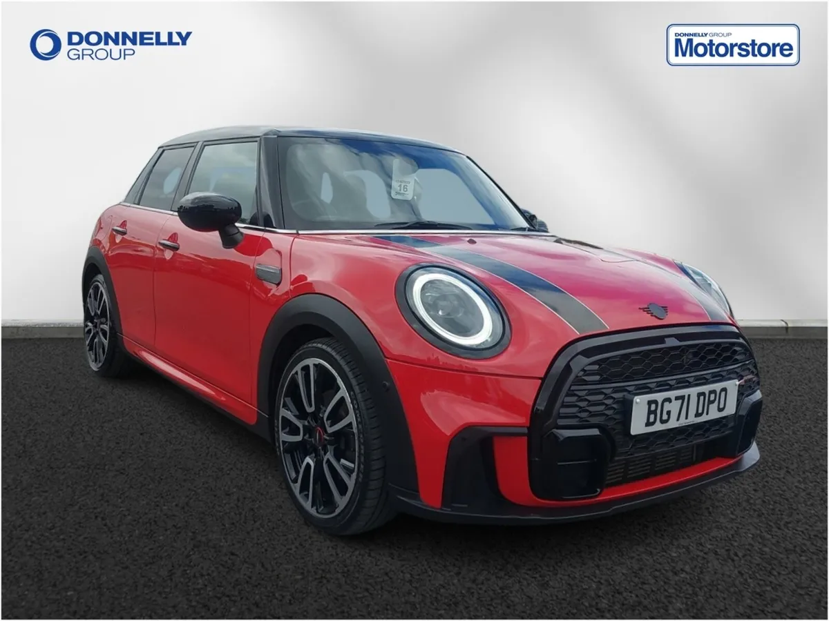 MINI HATCHBACK Cooper Sport - Image 1