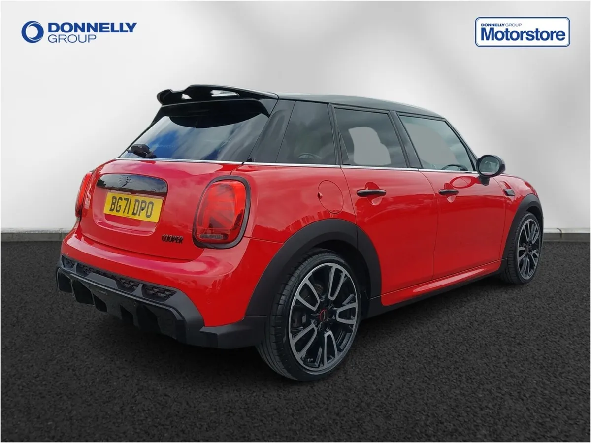 MINI HATCHBACK Cooper Sport - Image 2
