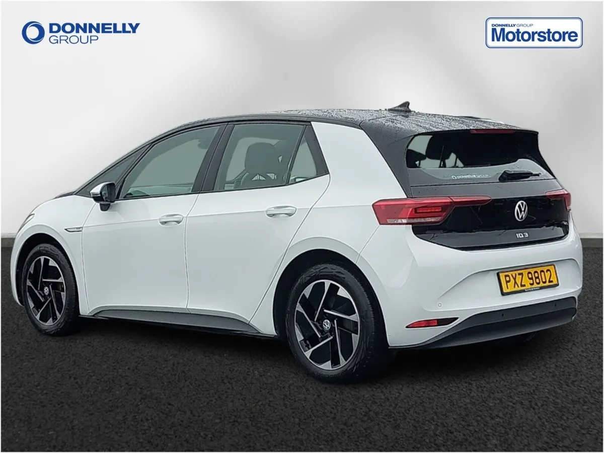 Volkswagen Id.3 Hatchback Life Pro - Image 2