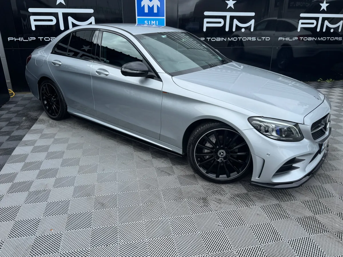 Mercedes-Benz C220D AMG Premium Night Edition Auto - Image 3