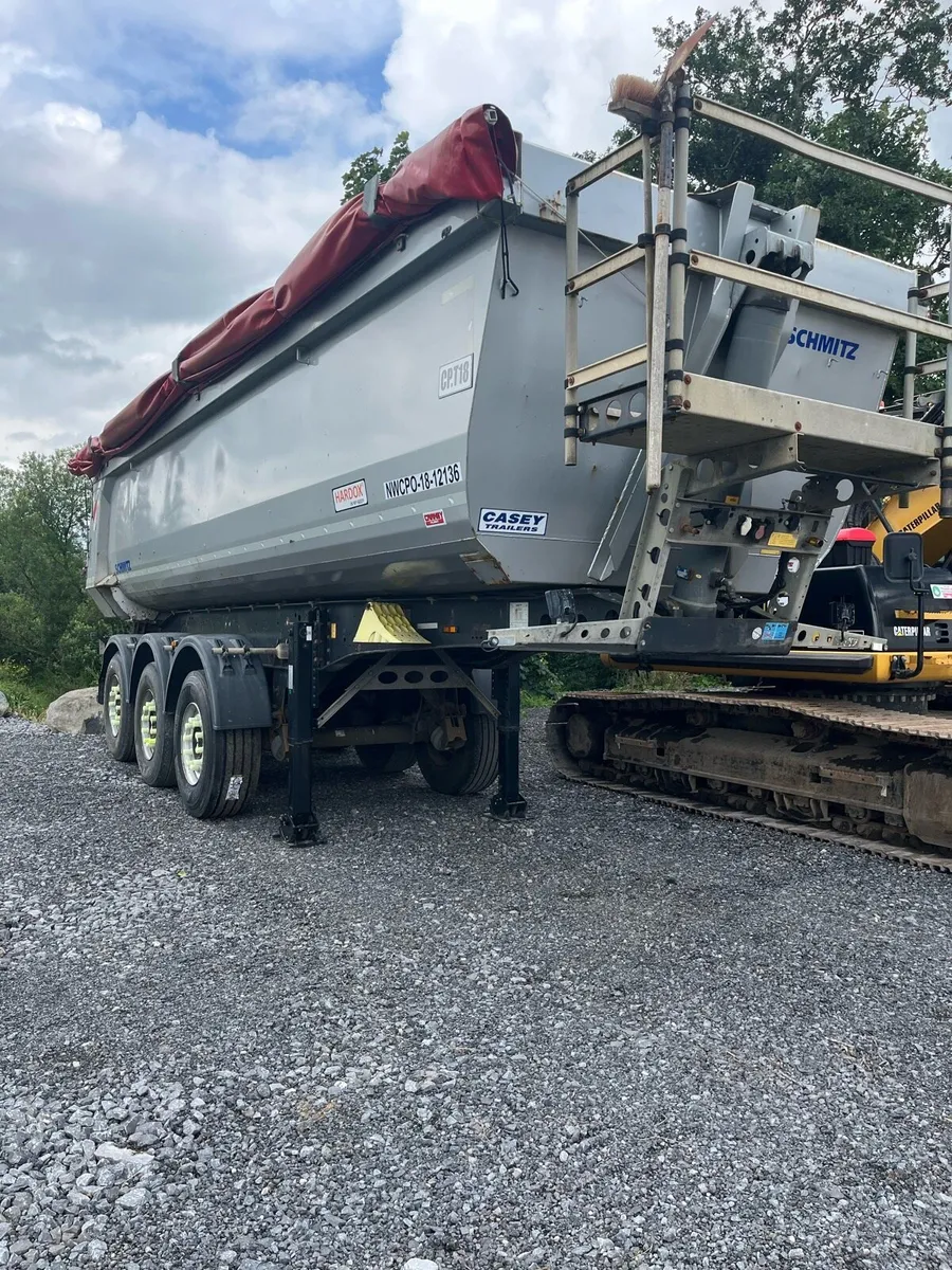 Schmitz tipper - Image 1