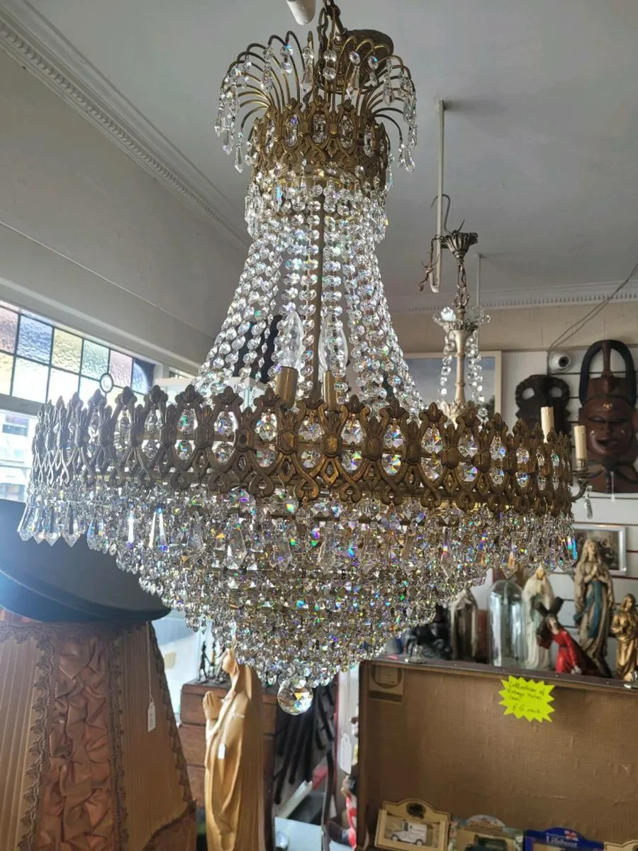 Large French crystal chandalier