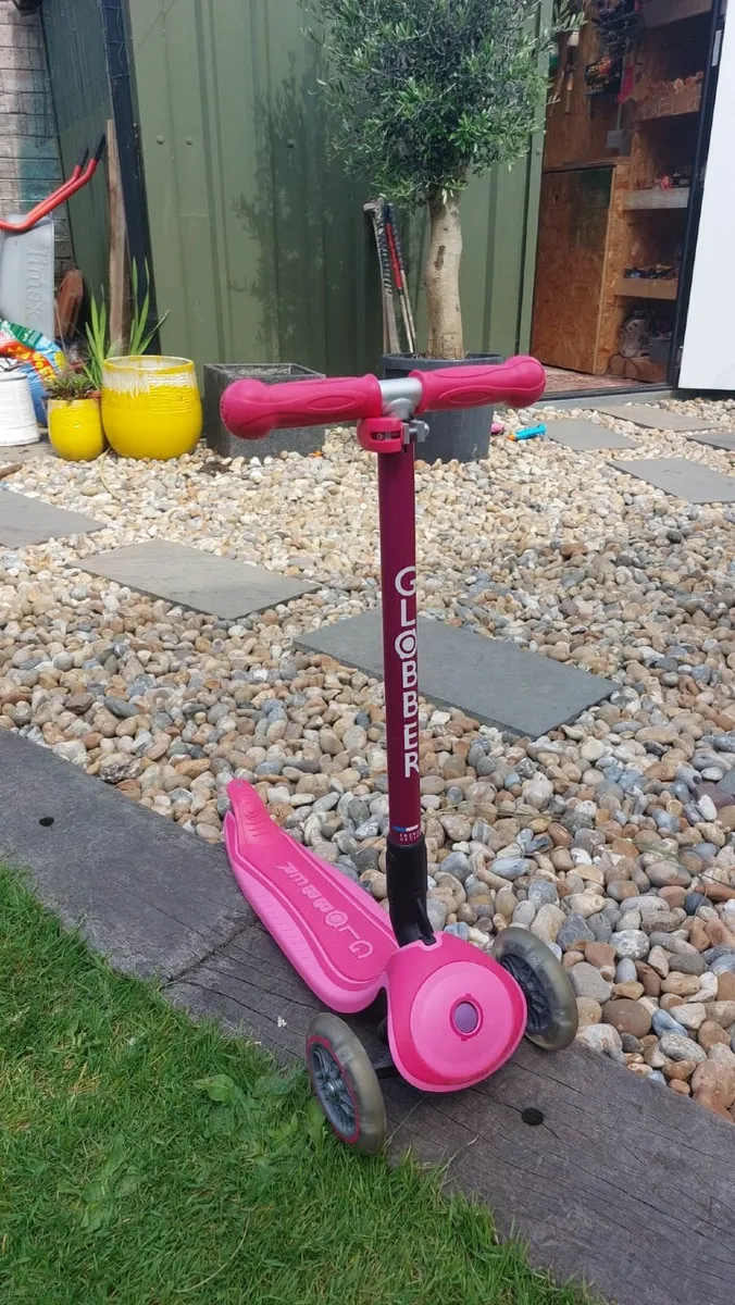 Scooter - Image 2