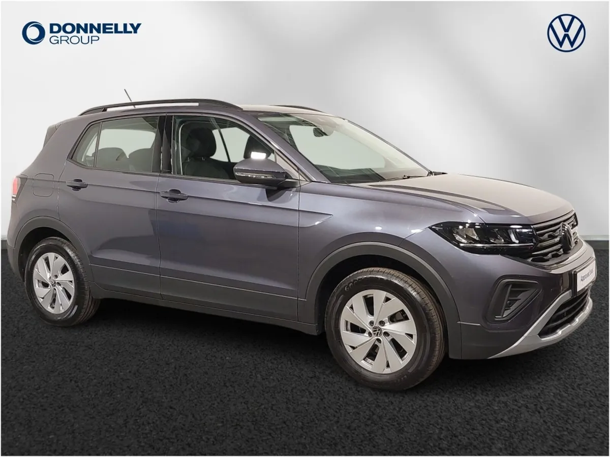 Volkswagen T-cross Estate Life - Image 1