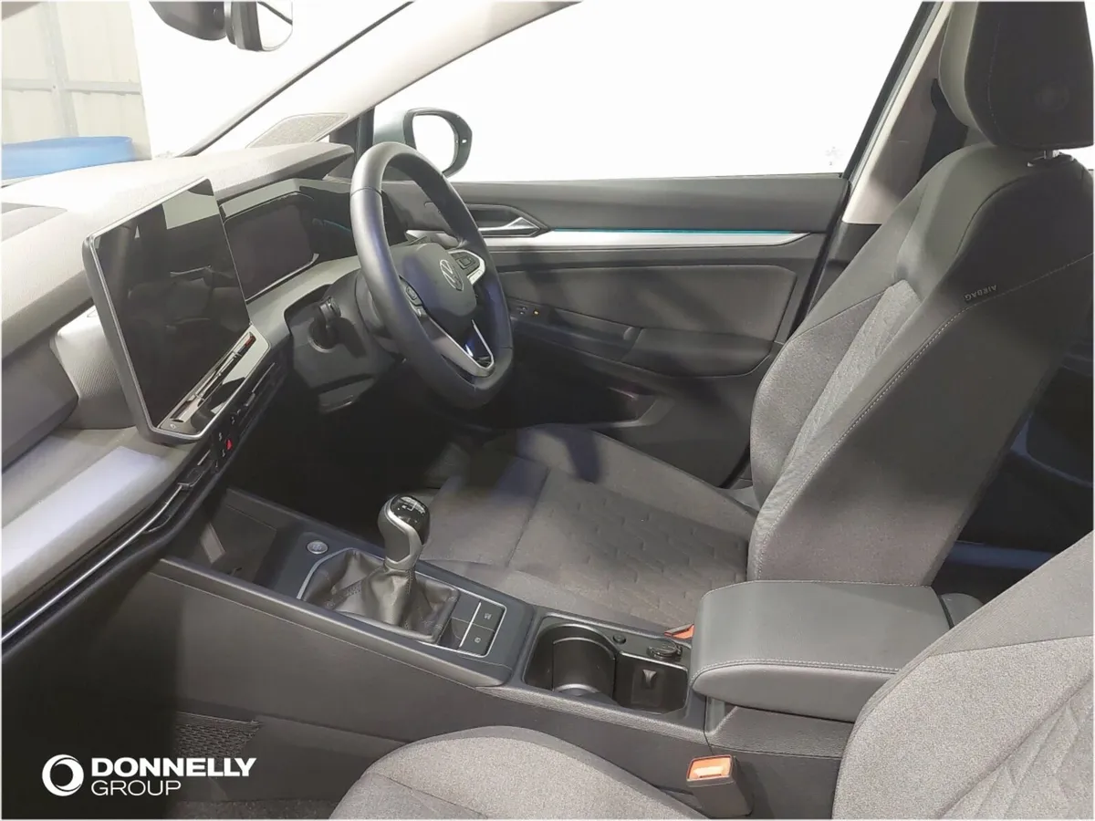 Volkswagen Golf Estate Life - Image 2