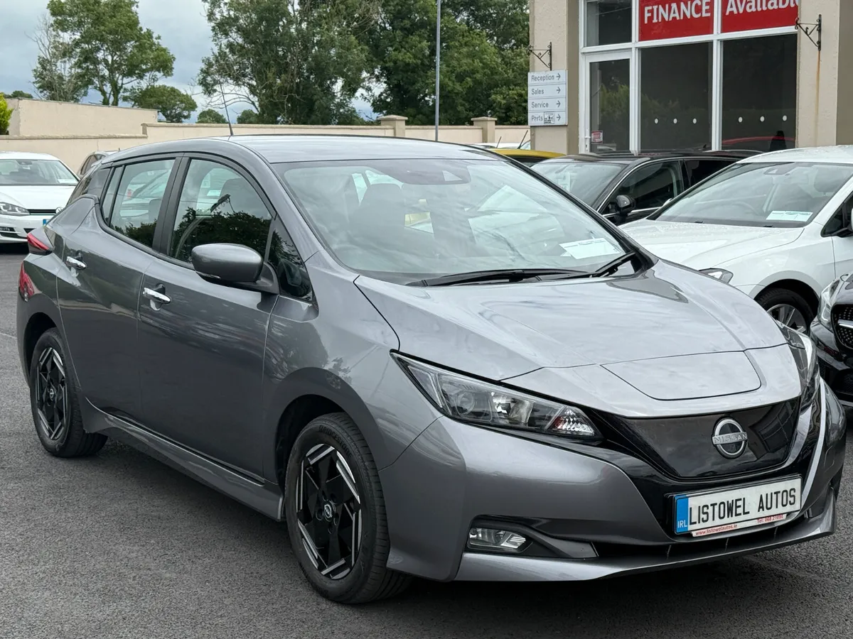 232 NISSAN LEAF ACENTA 40kWh * REVERSE CAM * - Image 4