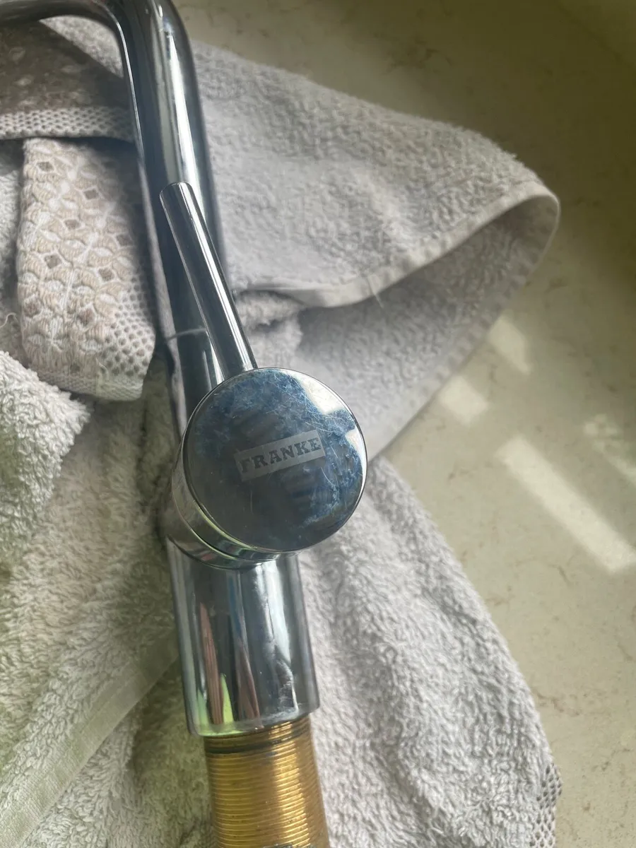 Kitchen sink tap - Image 4