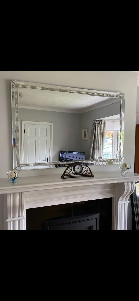 Mirror - Image 1