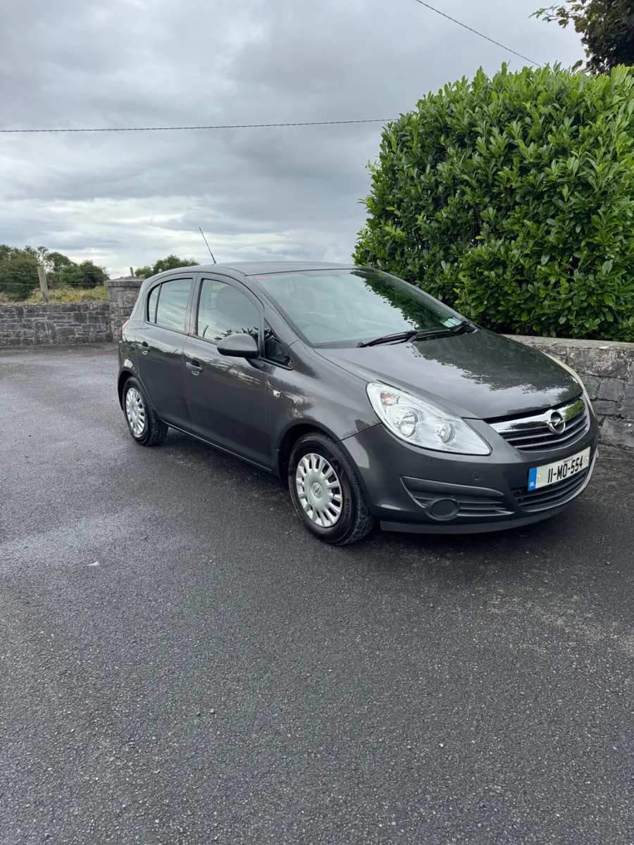 Opel Corsa 2011 - Image 1