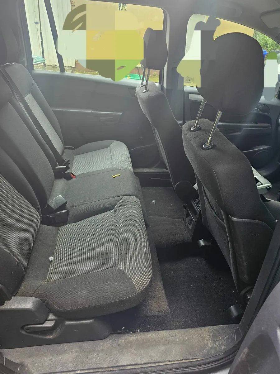 Vauxhall Zafira 2010 - NON RUNNING CAR - Image 4