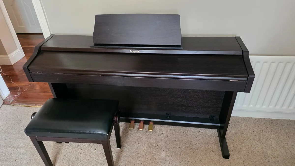 Digital Piano Roland RP101 - Image 1