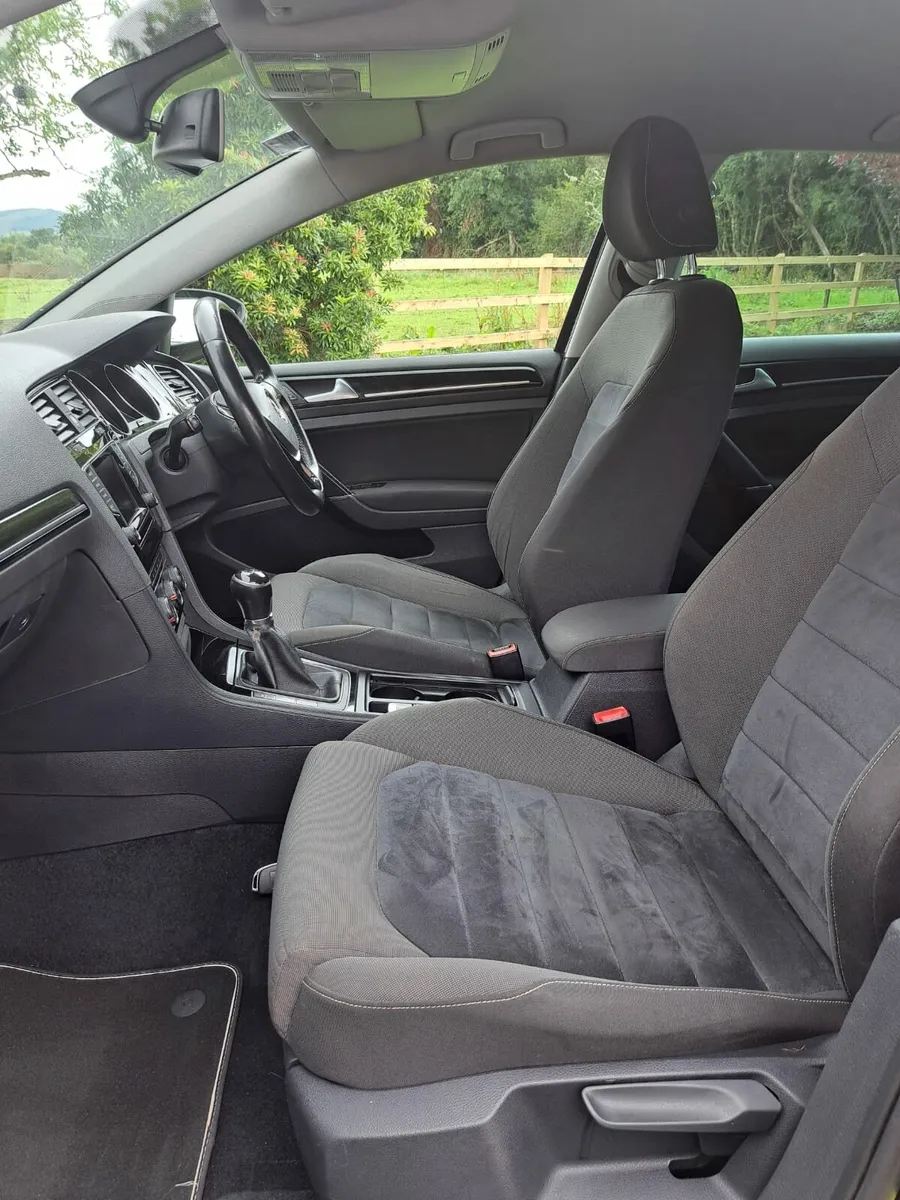 Volkswagen Golf 2.0 TDI - Image 4