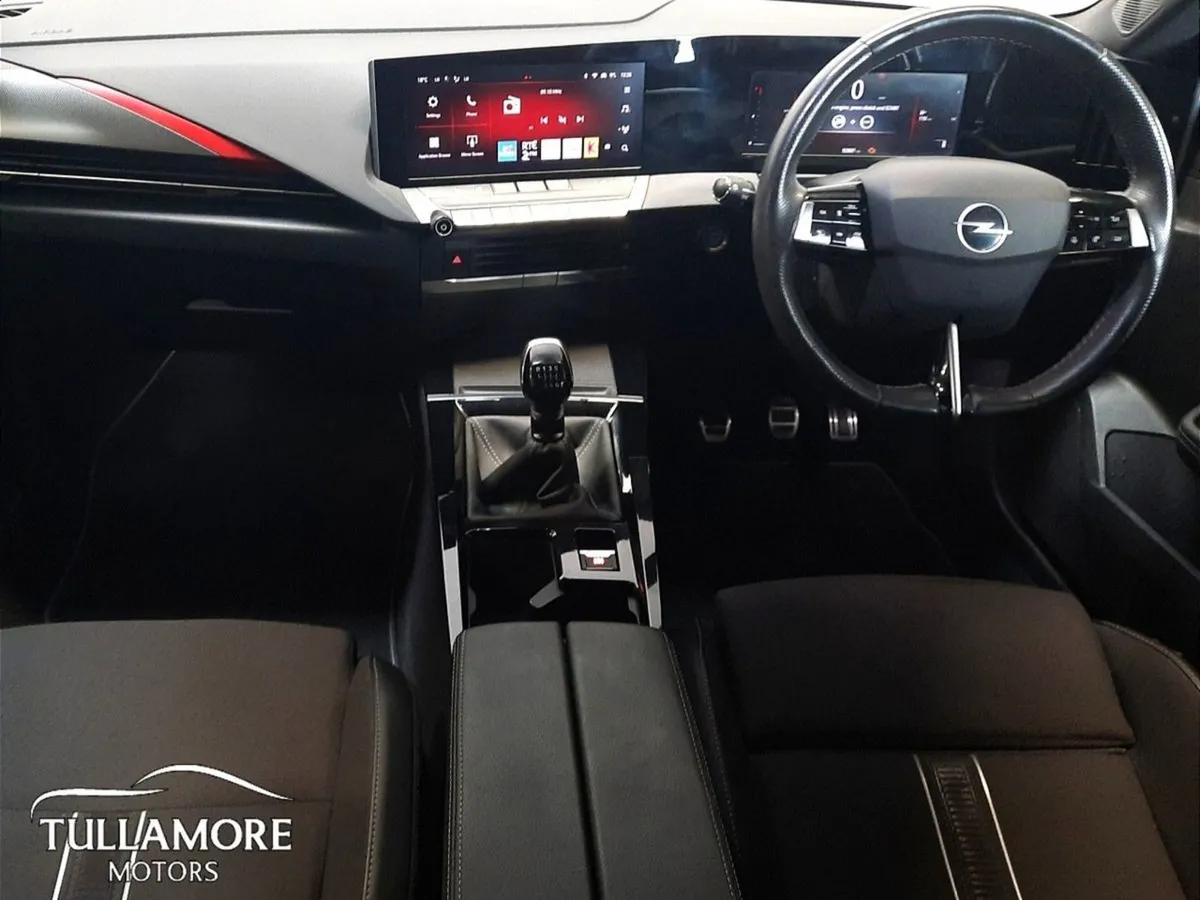 Opel Astra SRi 1.2 Turbo 130PS 6 Speed - Image 2