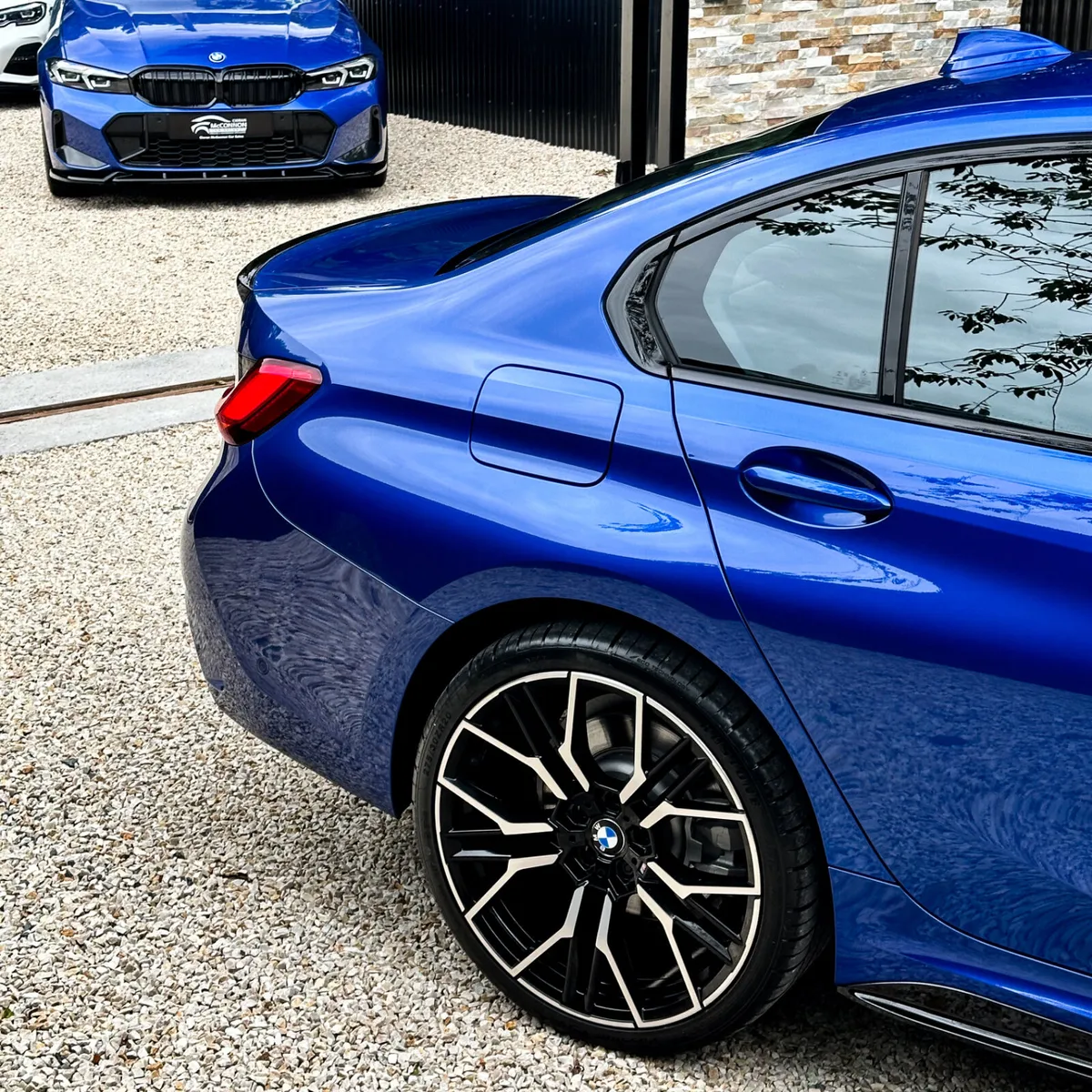 2020 (202)  BMW 330e M-SPORT  290BHP - Image 3