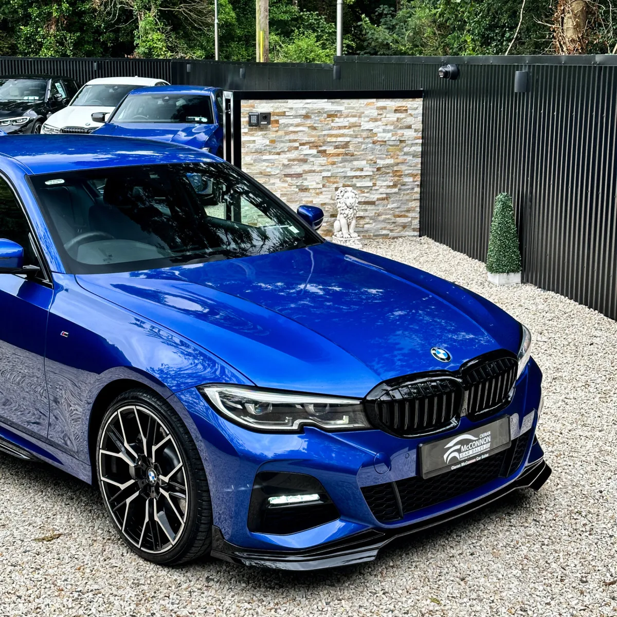 2020 (202)  BMW 330e M-SPORT  290BHP - Image 2