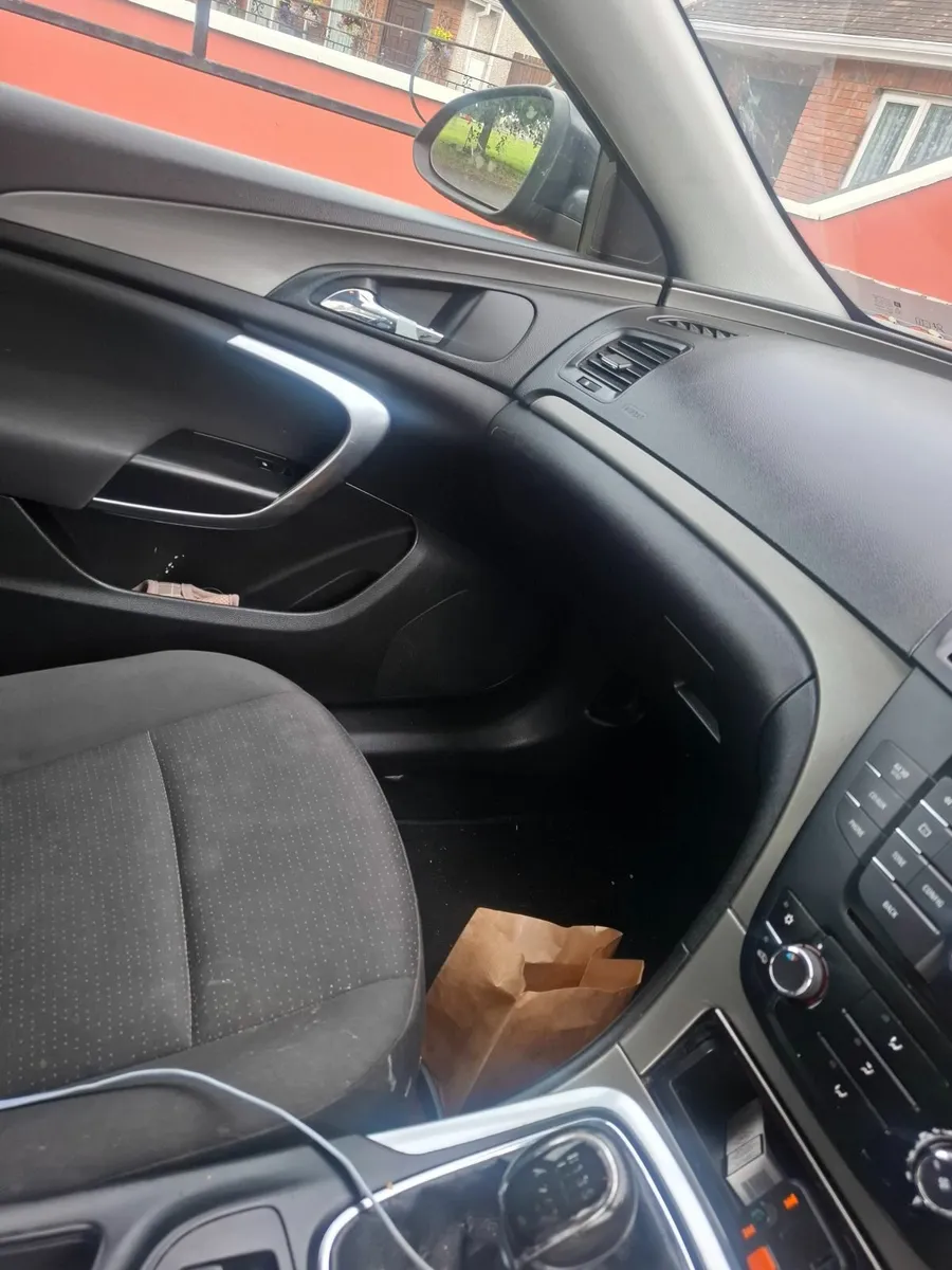 Opel Insignia 2010 - Image 1