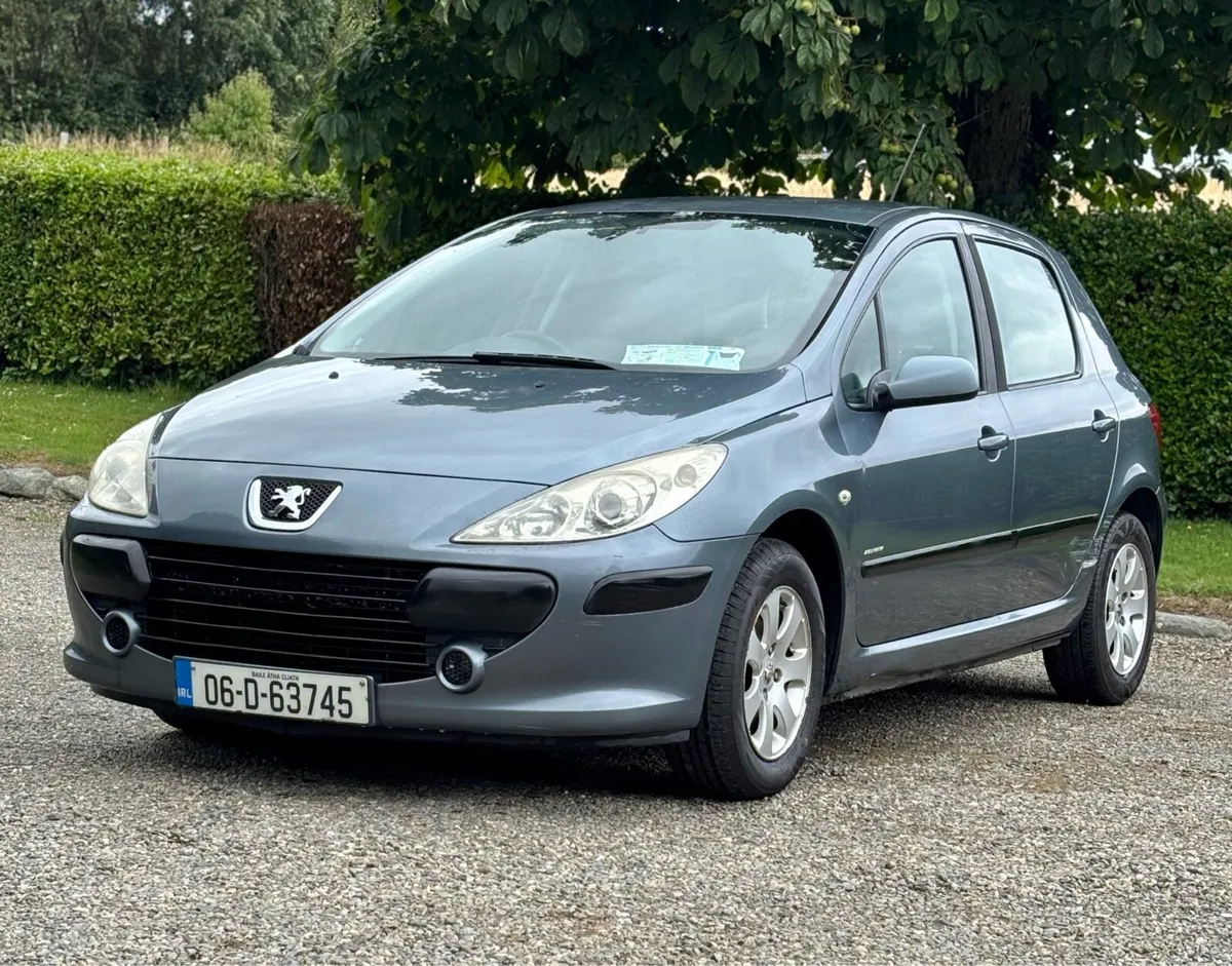 06 Peugeot 307 NCT’D and Taxed Low KMS - Image 3
