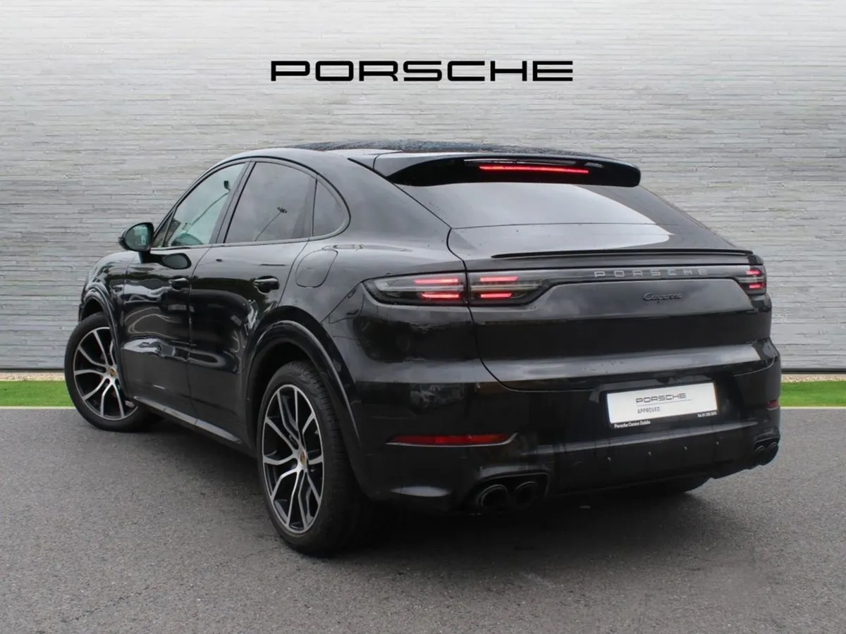 Porsche Cayenne E-hybrid Coupe Platinum Edition - Image 3