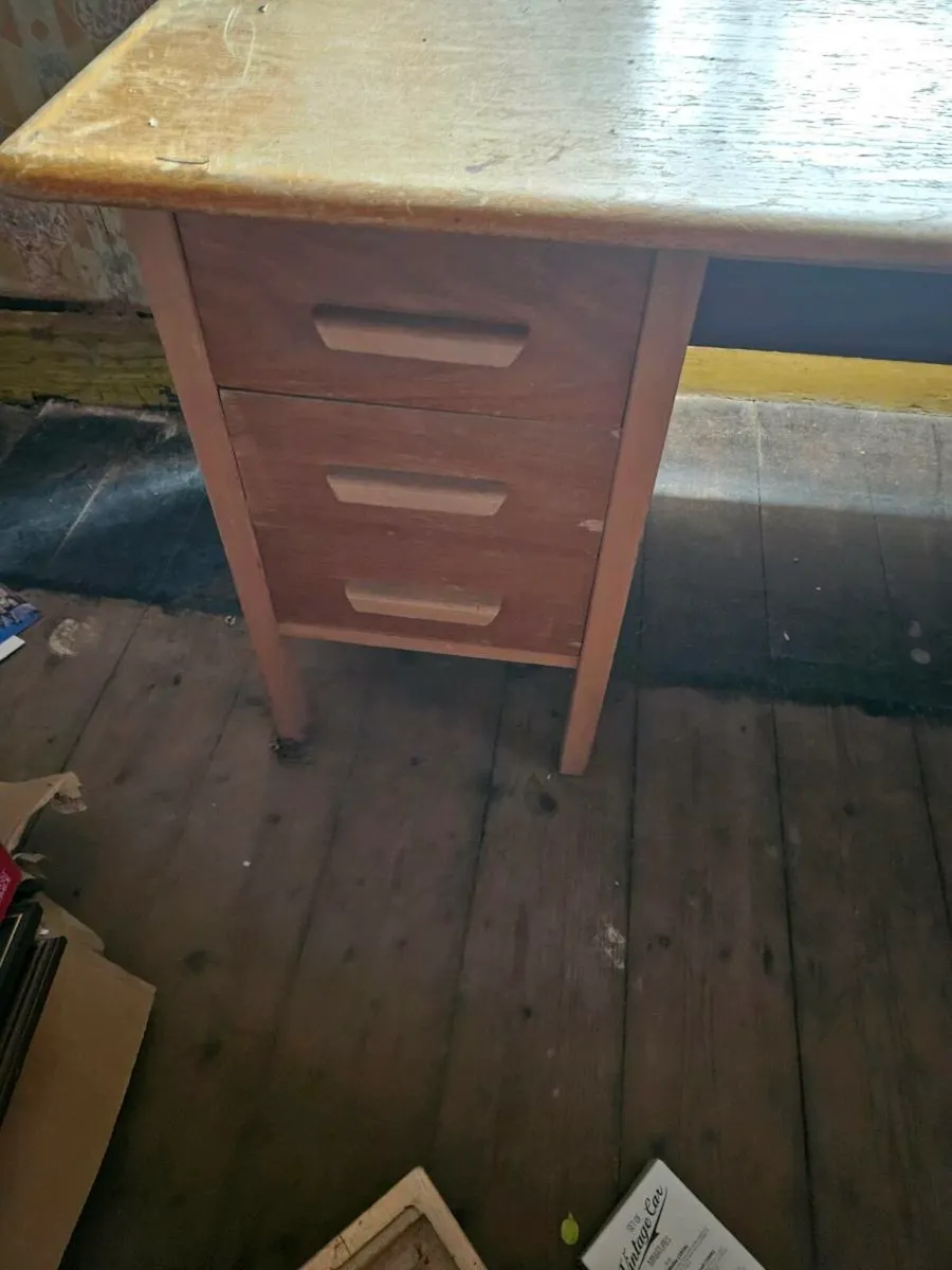 Vintage Retro Mid Century Office Desk - Image 2