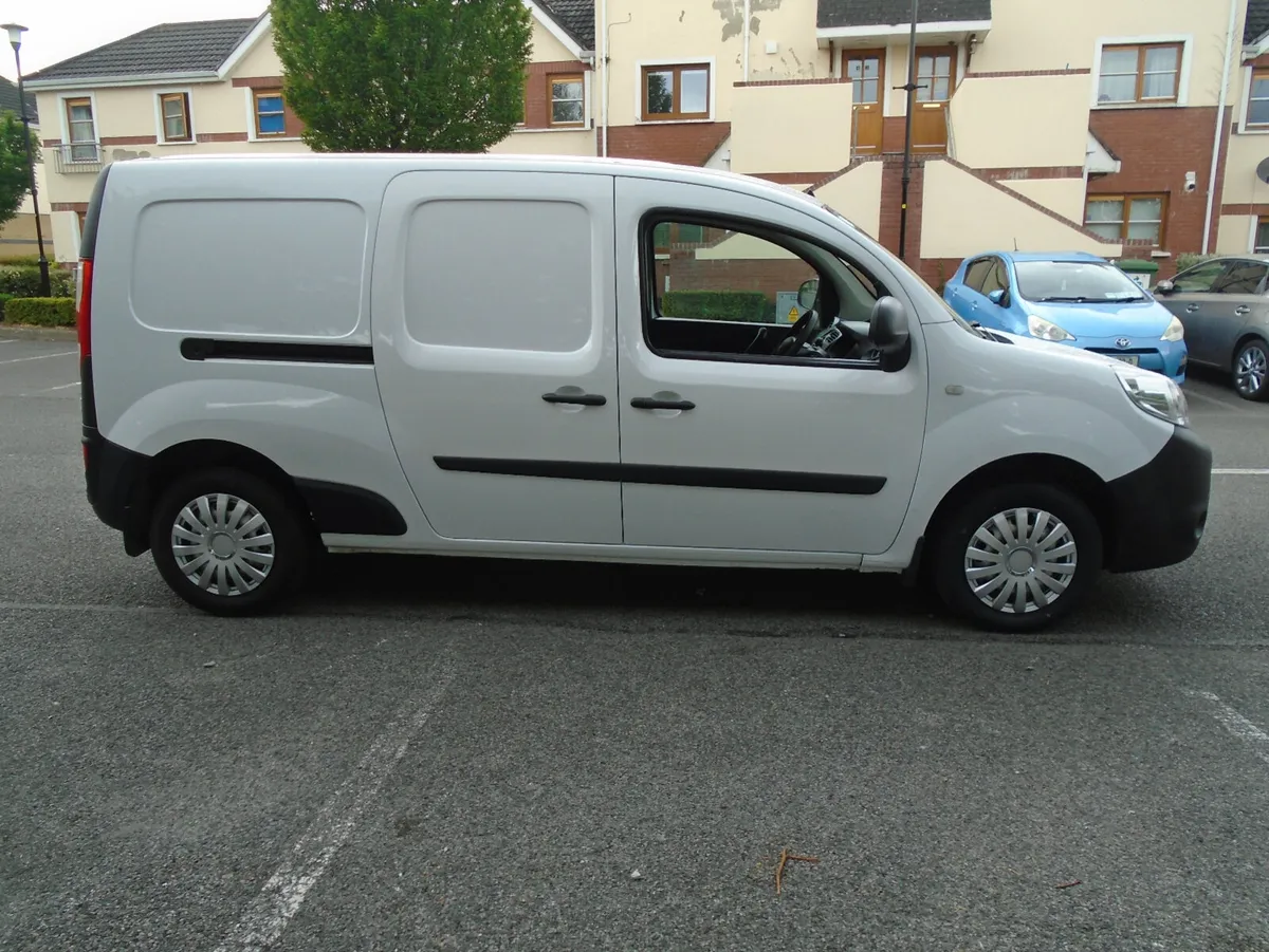 Renault Kangoo,One owner,Total price 9650 - Image 1