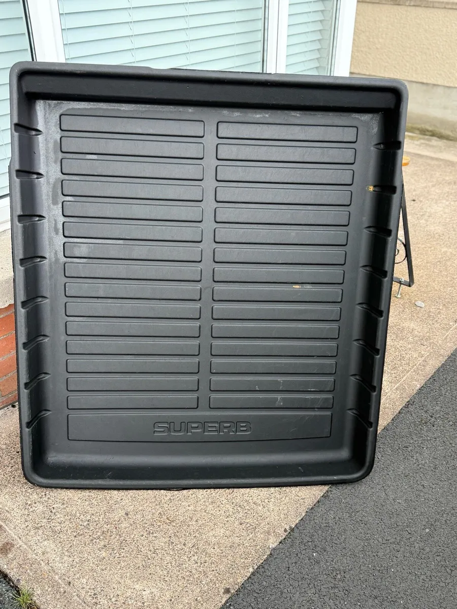 Boot liner - Image 1