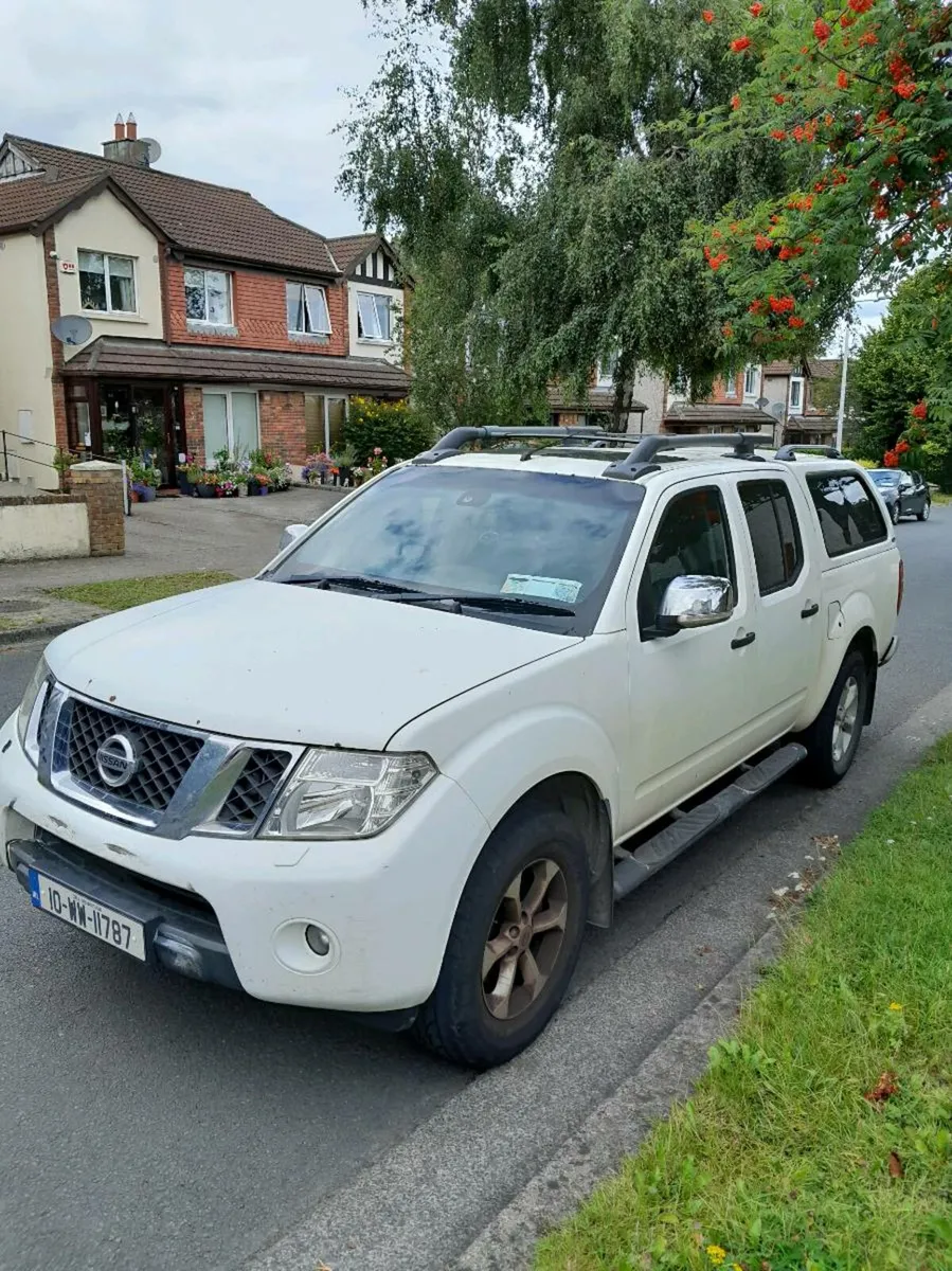 Nissan Navara 2010 - Image 2