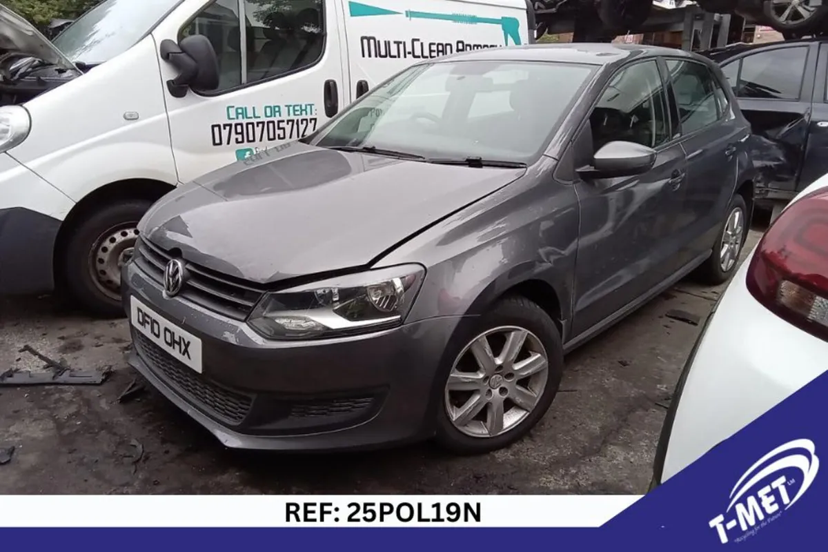 2010 VOLKSWAGEN POLO BREAKING FOR PARTS - Image 3