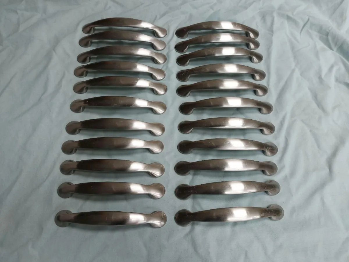 Furniture handles - Image 2
