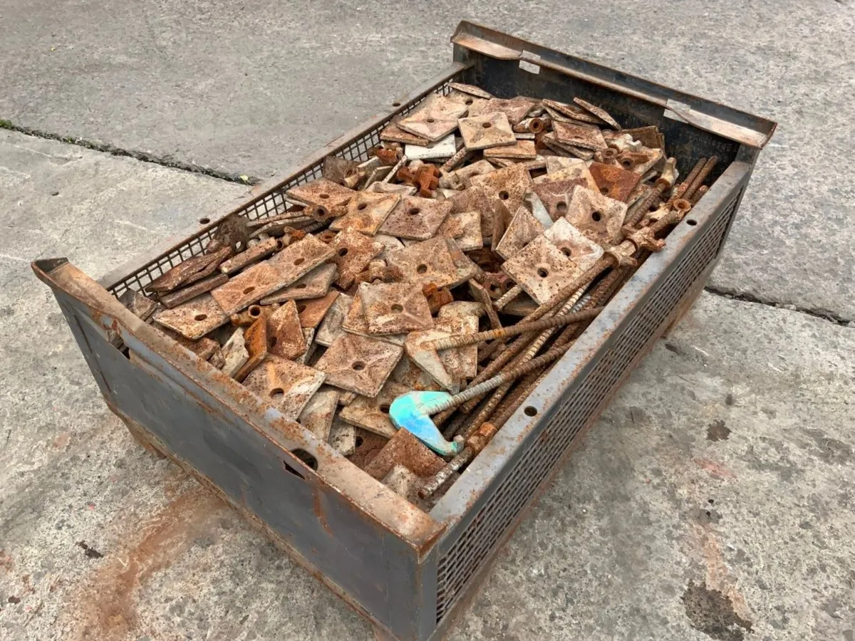 SHUTTERING PAN FORMWORK TIE BARS.....15mm - Image 3