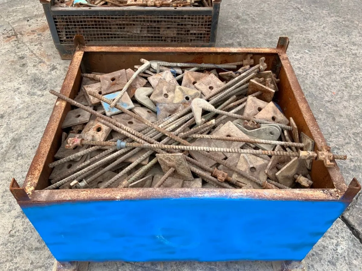 SHUTTERING PAN FORMWORK TIE BARS.....15mm - Image 4