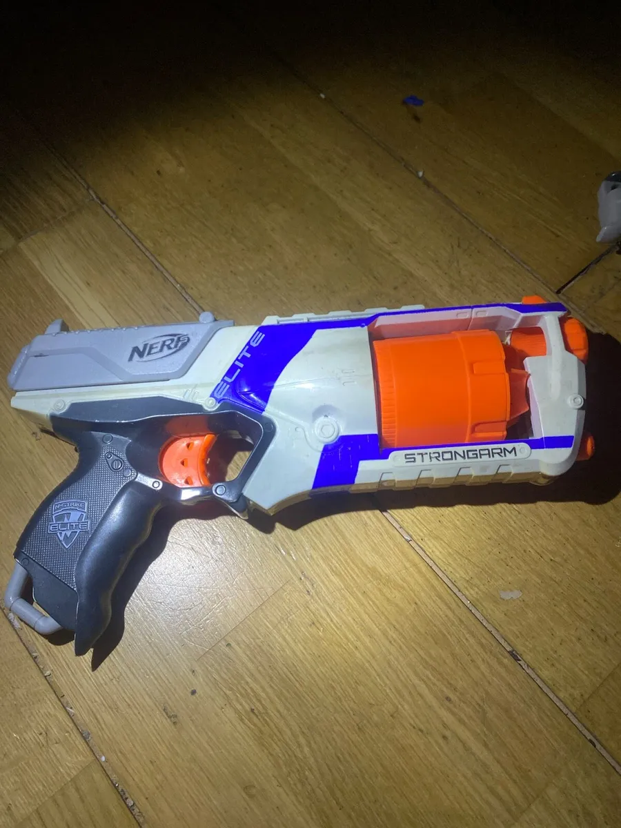 Nerf guns - Image 1