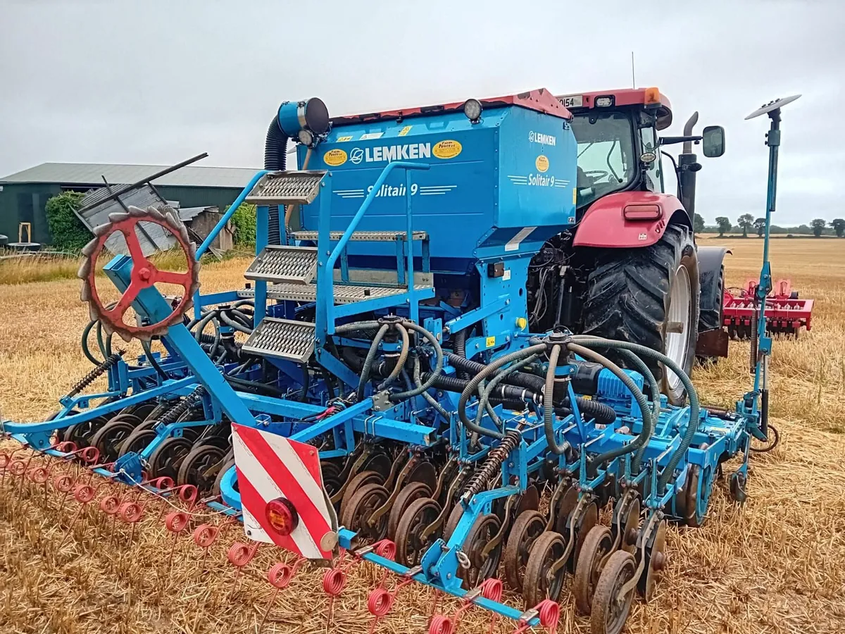 Lemken Solitair 9 folding drill & power harrow - Image 1