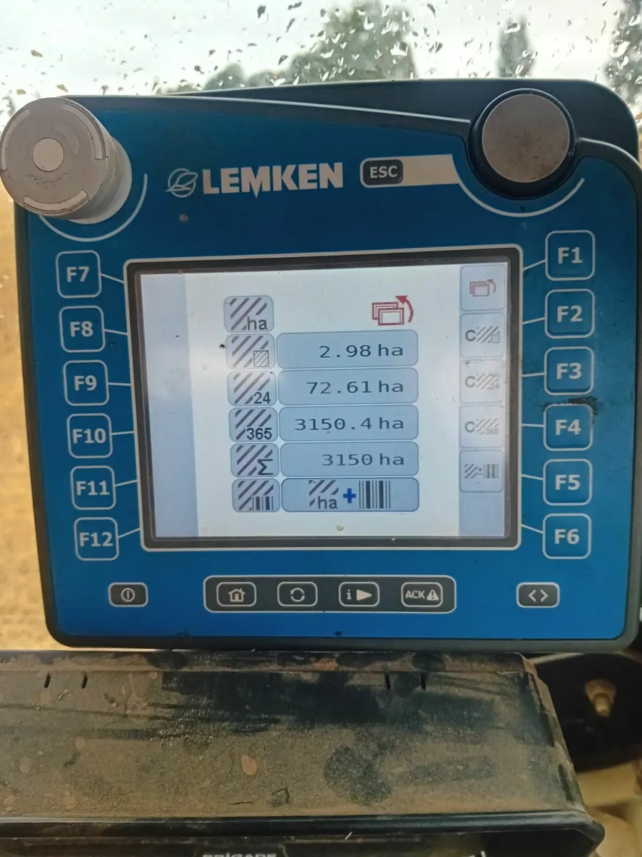 Lemken Solitair 9 folding drill & power harrow - Image 2