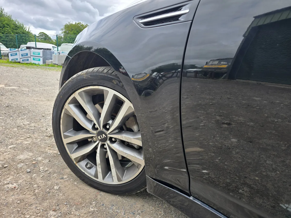 141 KIA OPTIMA *1.7D*HI SPEC*CLEAN* - Image 4