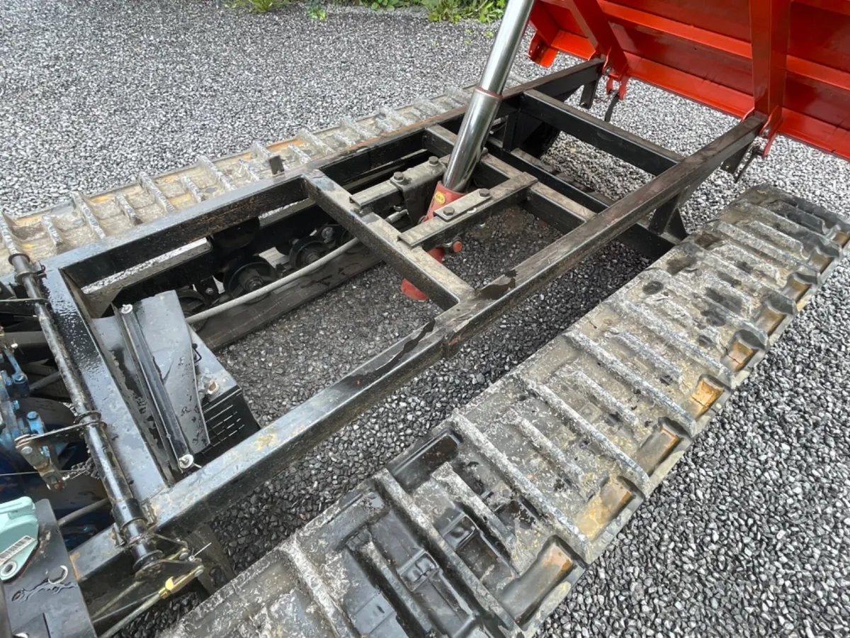 New/ unused 3 ton track dumper - Image 3