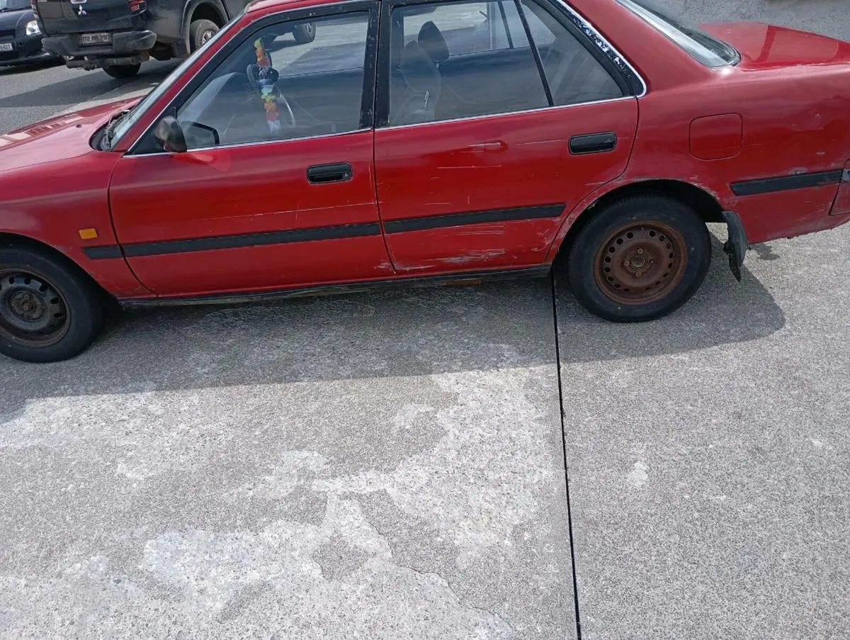 Car - Image 2